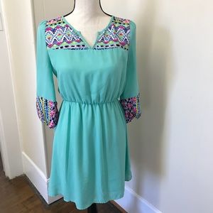 Bundle 4 for $20 Nice dress beautiful silk & lined